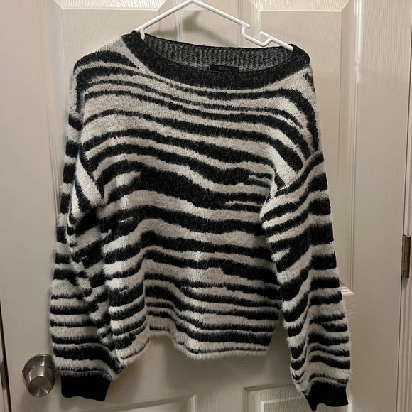 Sweaters - Black and White Striped Sweater